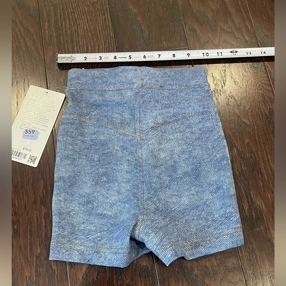 LULULEMON Everlux Denim-Print Short 3"Denim Women Size 0 NEW - Picture 8 of 10